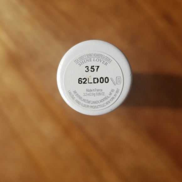 Lancome lipstick - Picture 3 of 3